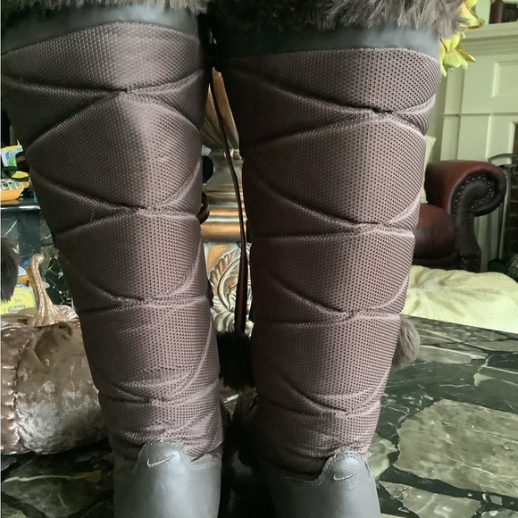 Nike apres skyhigh brown tall wedge sneaker boots size 7 - Picture 3 of 8